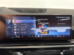 BMW X7 xDrive40i Sports Activity Vehicle 2026