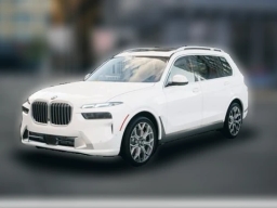 BMW X7 xDrive40i Sports Activity Vehicle 2026