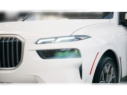 BMW X7 xDrive40i Sports Activity Vehicle 2026