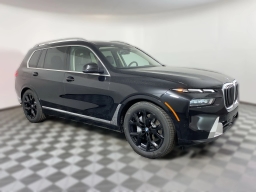 BMW X7 xDrive40i Sports Activity Vehicle 2026