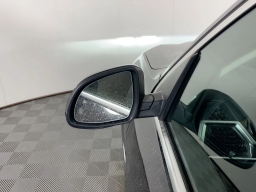 BMW X7 xDrive40i Sports Activity Vehicle 2026