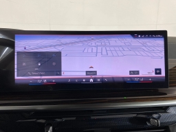 BMW X7 xDrive40i Sports Activity Vehicle 2026