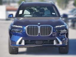 BMW X7 xDrive40i Sports Activity Vehicle 2026