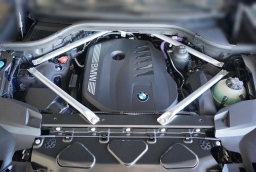 BMW X7 xDrive40i Sports Activity Vehicle 2026