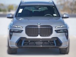 BMW X7 xDrive40i Sports Activity Vehicle 2026