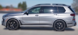 BMW X7 xDrive40i Sports Activity Vehicle 2026