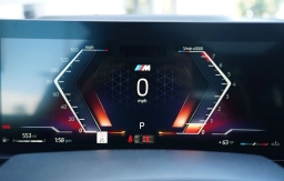 BMW X7 xDrive40i Sports Activity Vehicle 2026