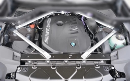 BMW X7 xDrive40i Sports Activity Vehicle 2026