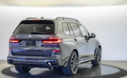 BMW X7 xDrive40i Sports Activity Vehicle 2026
