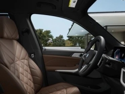 BMW X7 xDrive40i Sports Activity Vehicle 2026