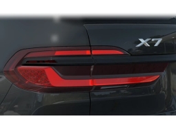 BMW X7 xDrive40i Sports Activity Vehicle 2026