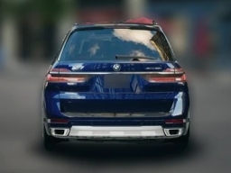 BMW X7 xDrive40i Sports Activity Vehicle 2026