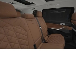 BMW X7 xDrive40i Sports Activity Vehicle 2026