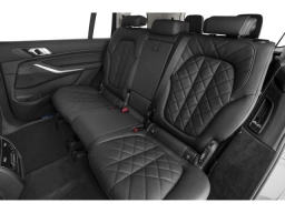 BMW X7 xDrive40i Sports Activity Vehicle 2026