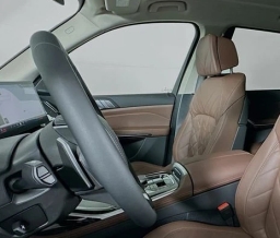 BMW X7 xDrive40i Sports Activity Vehicle 2026