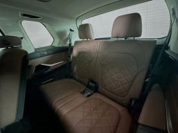 BMW X7 xDrive40i Sports Activity Vehicle 2026