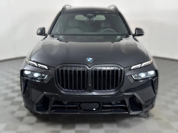 BMW X7 xDrive40i Sports Activity Vehicle 2026