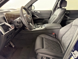 BMW X7 xDrive40i Sports Activity Vehicle 2026