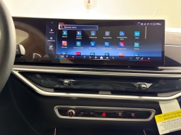 BMW X7 xDrive40i Sports Activity Vehicle 2026