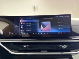 BMW X7 xDrive40i Sports Activity Vehicle 2026