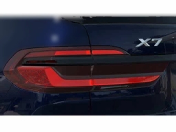 BMW X7 xDrive40i Sports Activity Vehicle 2026