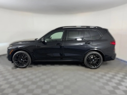 BMW X7 xDrive40i Sports Activity Vehicle 2026