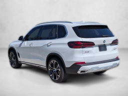 BMW X5 xDrive40i Sports Activity Vehicle 2026