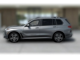 BMW X7 M60i Sports Activity Vehicle 2026