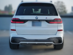 BMW X7 M60i Sports Activity Vehicle 2026