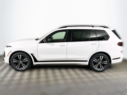 BMW X7 M60i Sports Activity Vehicle 2026
