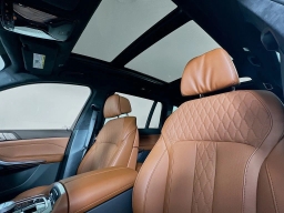 BMW X7 M60i Sports Activity Vehicle 2026