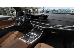 BMW X7 M60i Sports Activity Vehicle 2026