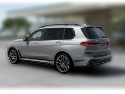 BMW X7 M60i Sports Activity Vehicle 2026