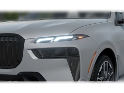 BMW X7 M60i Sports Activity Vehicle 2026