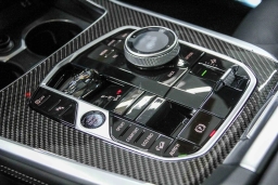 BMW X7 M60i Sports Activity Vehicle 2026