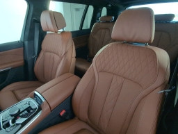 BMW X7 M60i Sports Activity Vehicle 2026