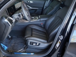 BMW X7 M60i Sports Activity Vehicle 2026