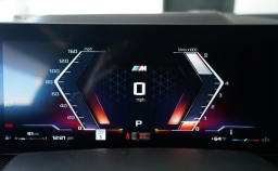 BMW X7 M60i Sports Activity Vehicle 2026