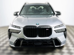 BMW X7 M60i Sports Activity Vehicle 2026