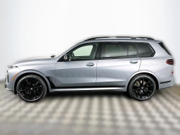 BMW X7 M60i Sports Activity Vehicle 2026