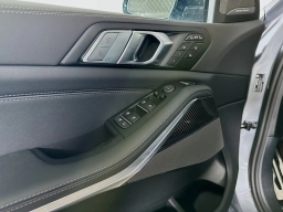 BMW X7 M60i Sports Activity Vehicle 2026