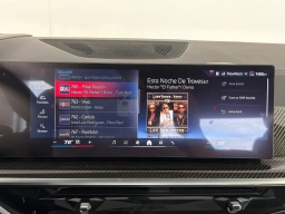 BMW X7 M60i Sports Activity Vehicle 2026