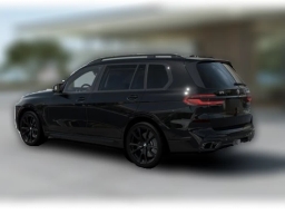 BMW X7 M60i Sports Activity Vehicle 2026