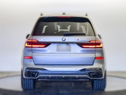 BMW X7 M60i Sports Activity Vehicle 2026