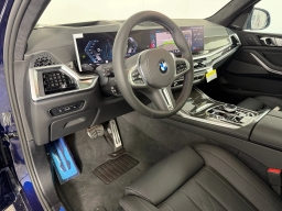 BMW X7 M60i Sports Activity Vehicle 2026