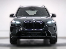 BMW X7 M60i Sports Activity Vehicle 2026