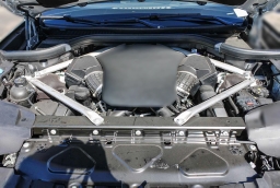 BMW X7 M60i Sports Activity Vehicle 2025