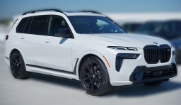 BMW X7 M60i Sports Activity Vehicle 2026