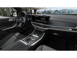 BMW X7 M60i Sports Activity Vehicle 2026
