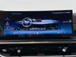 BMW X7 M60i Sports Activity Vehicle 2026